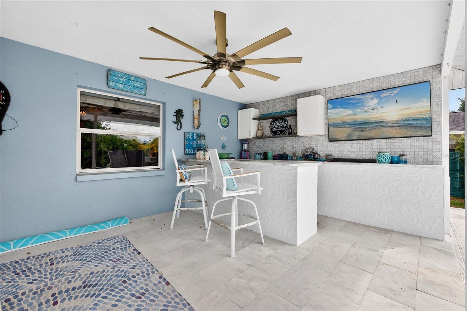 BENEVA WOODS - Residential