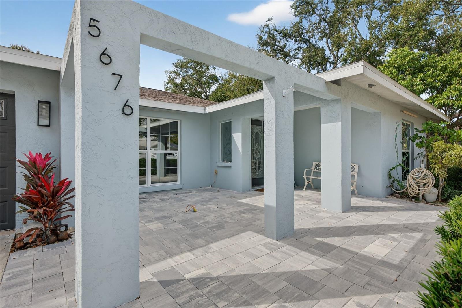 BENEVA WOODS - Residential