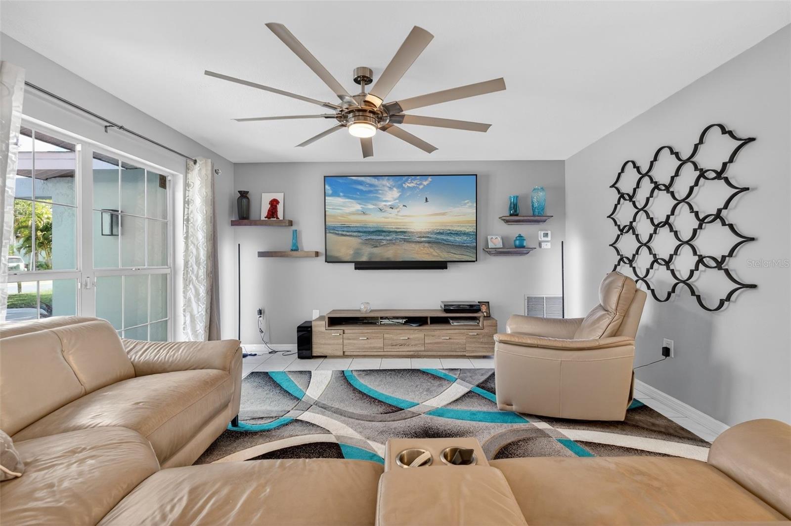 BENEVA WOODS - Residential