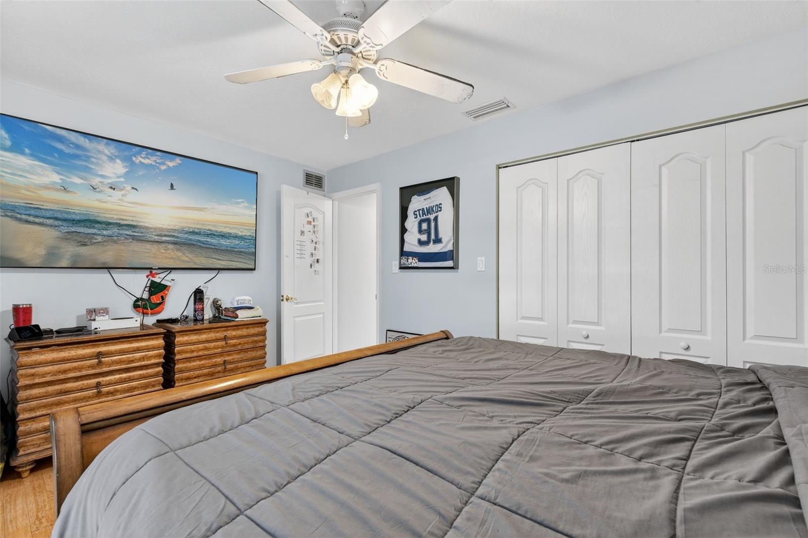 BENEVA WOODS - Residential