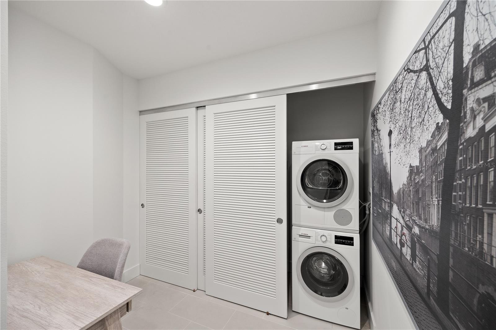 1500 STATE STREET - Residential Lease