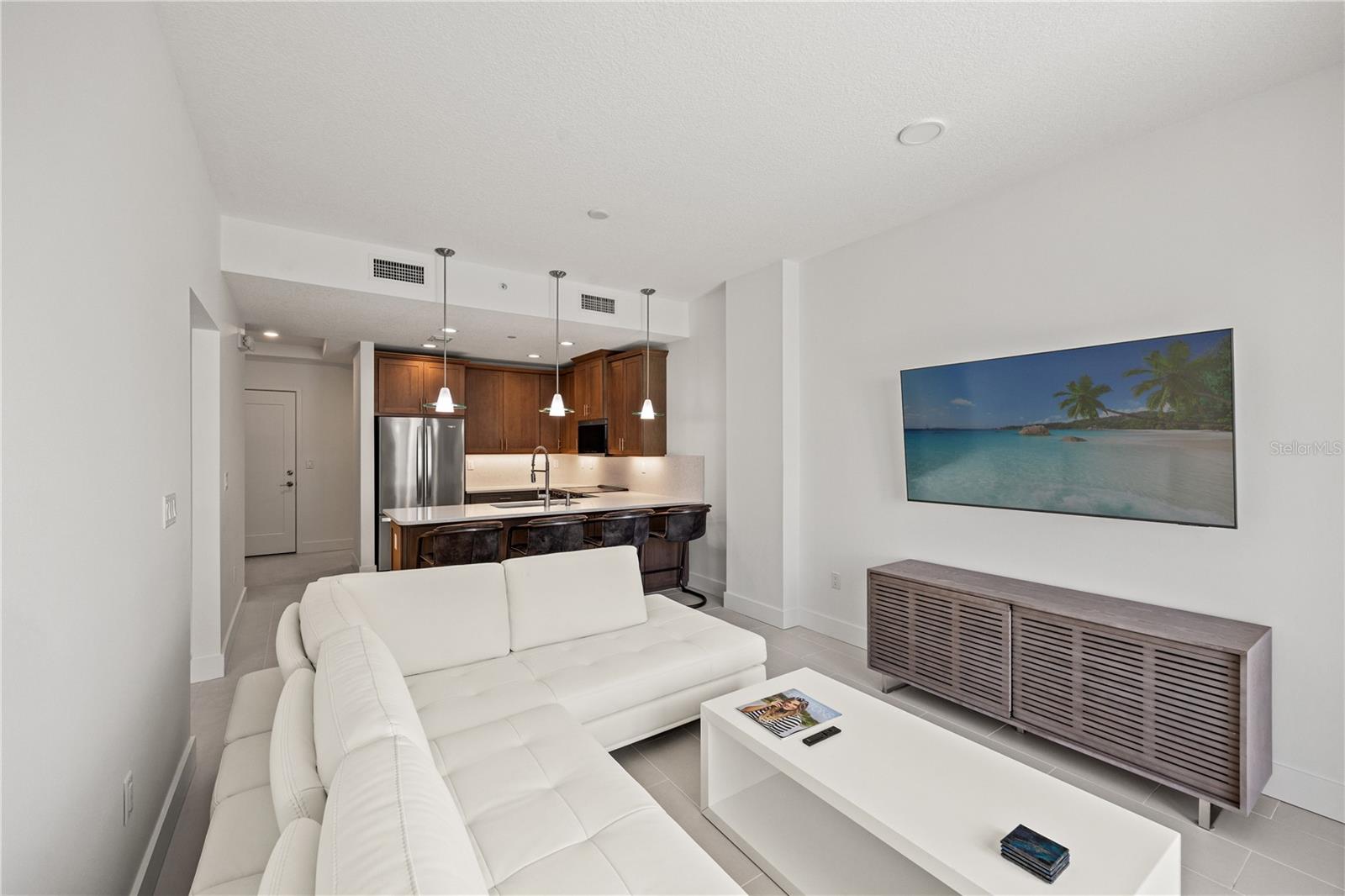 1500 STATE STREET - Residential Lease