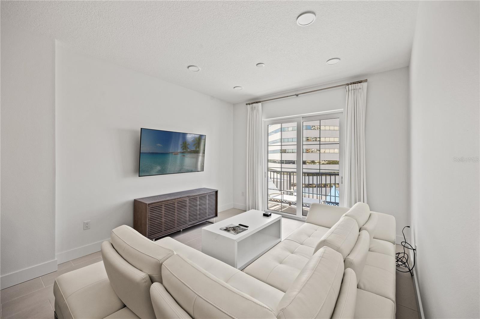 1500 STATE STREET - Residential Lease