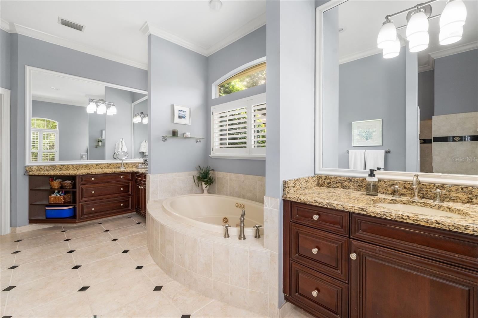 HAILE PLANTATION UNIT 34 PH 3 - Residential