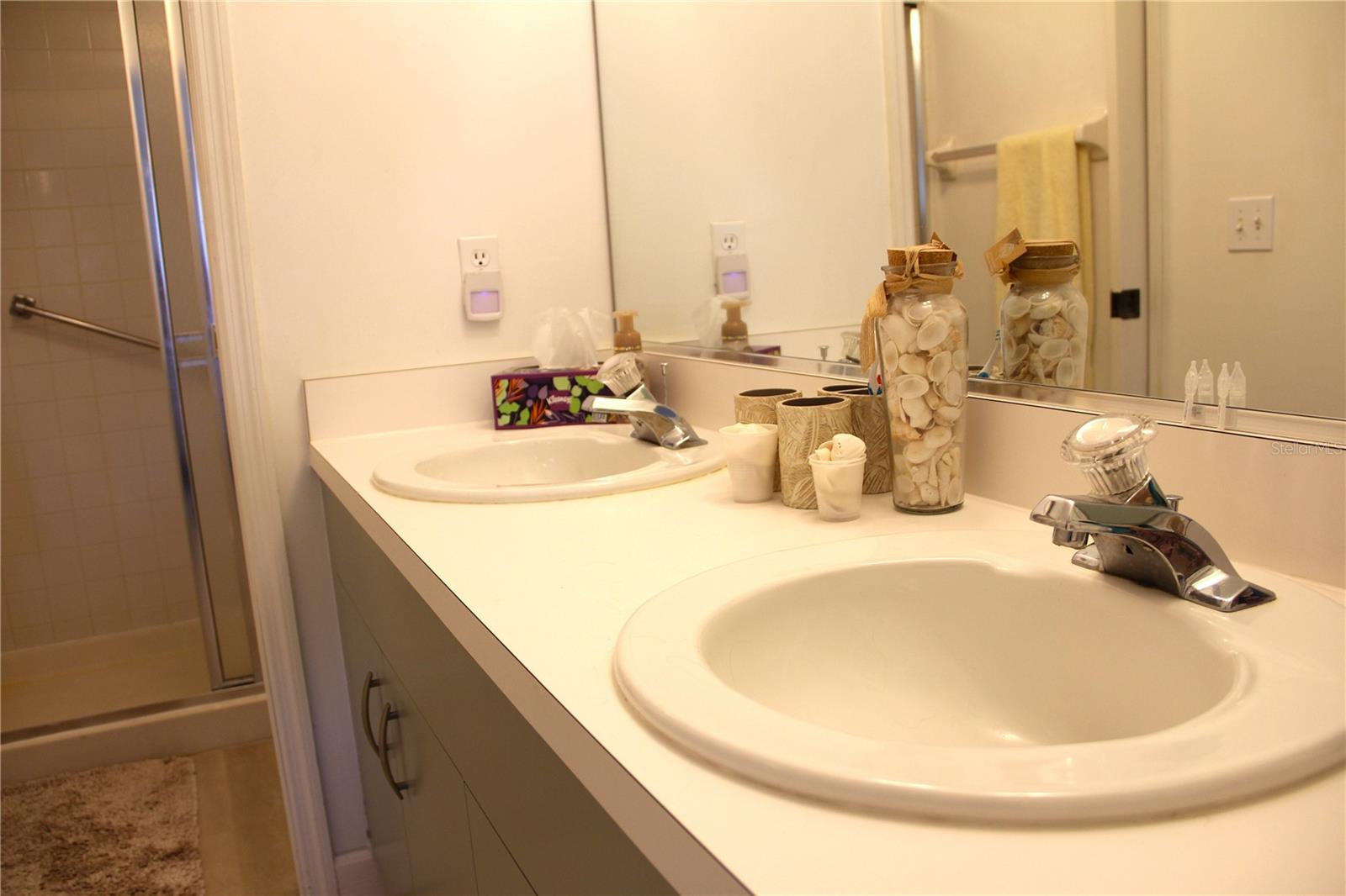 GARDENS 2 AT WATERSIDE VILLAGE - Residential