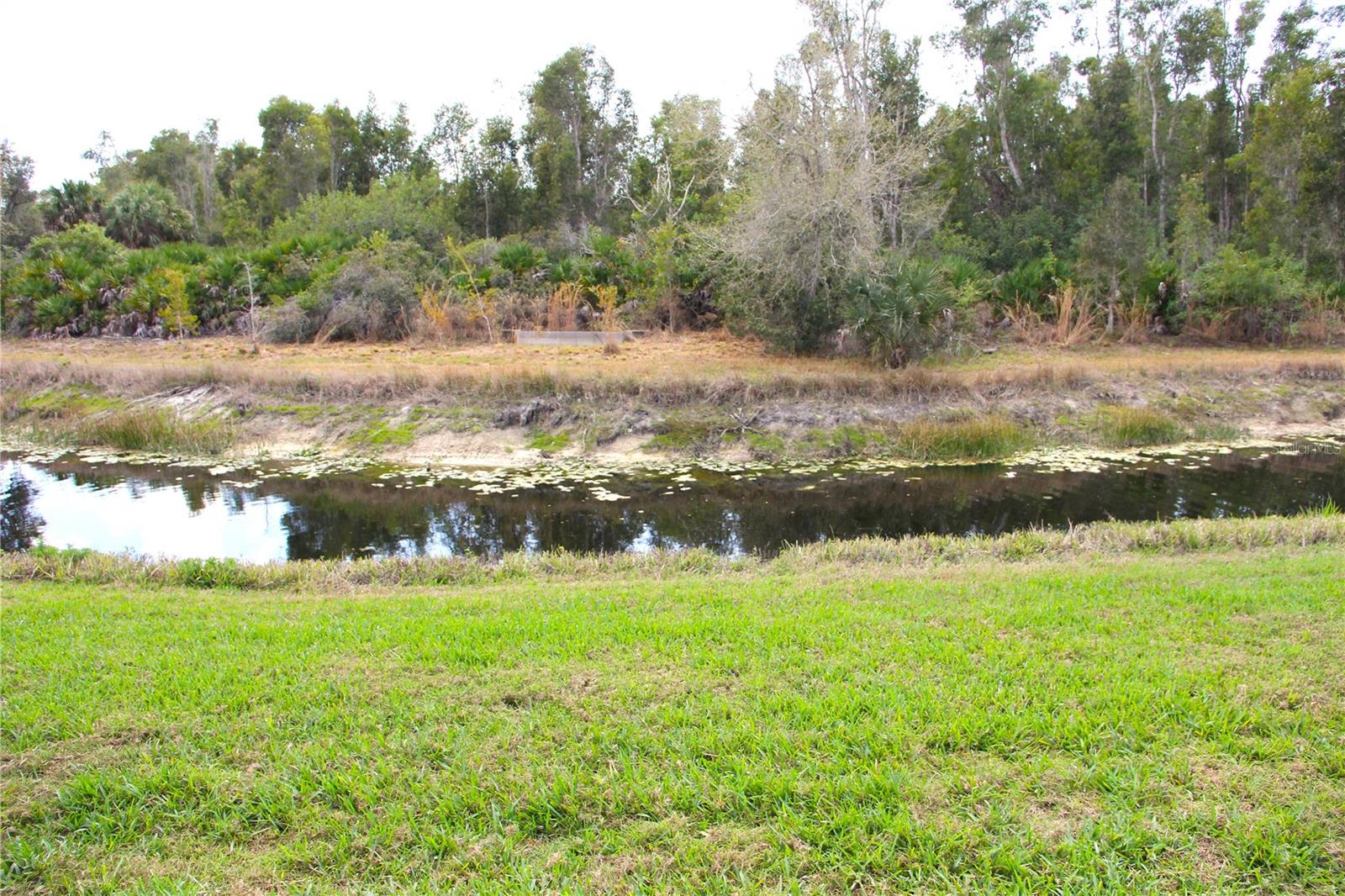 GARDENS 2 AT WATERSIDE VILLAGE - Residential