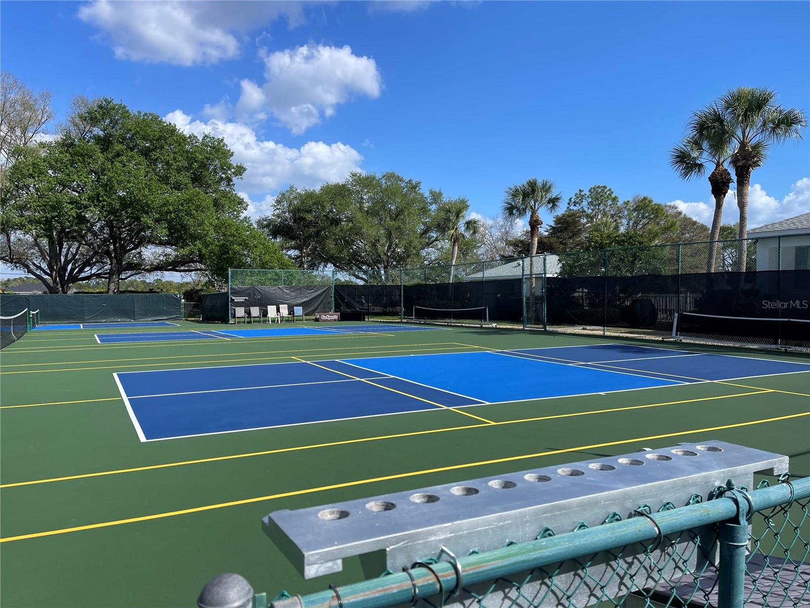 GARDENS 2 AT WATERSIDE VILLAGE - Residential