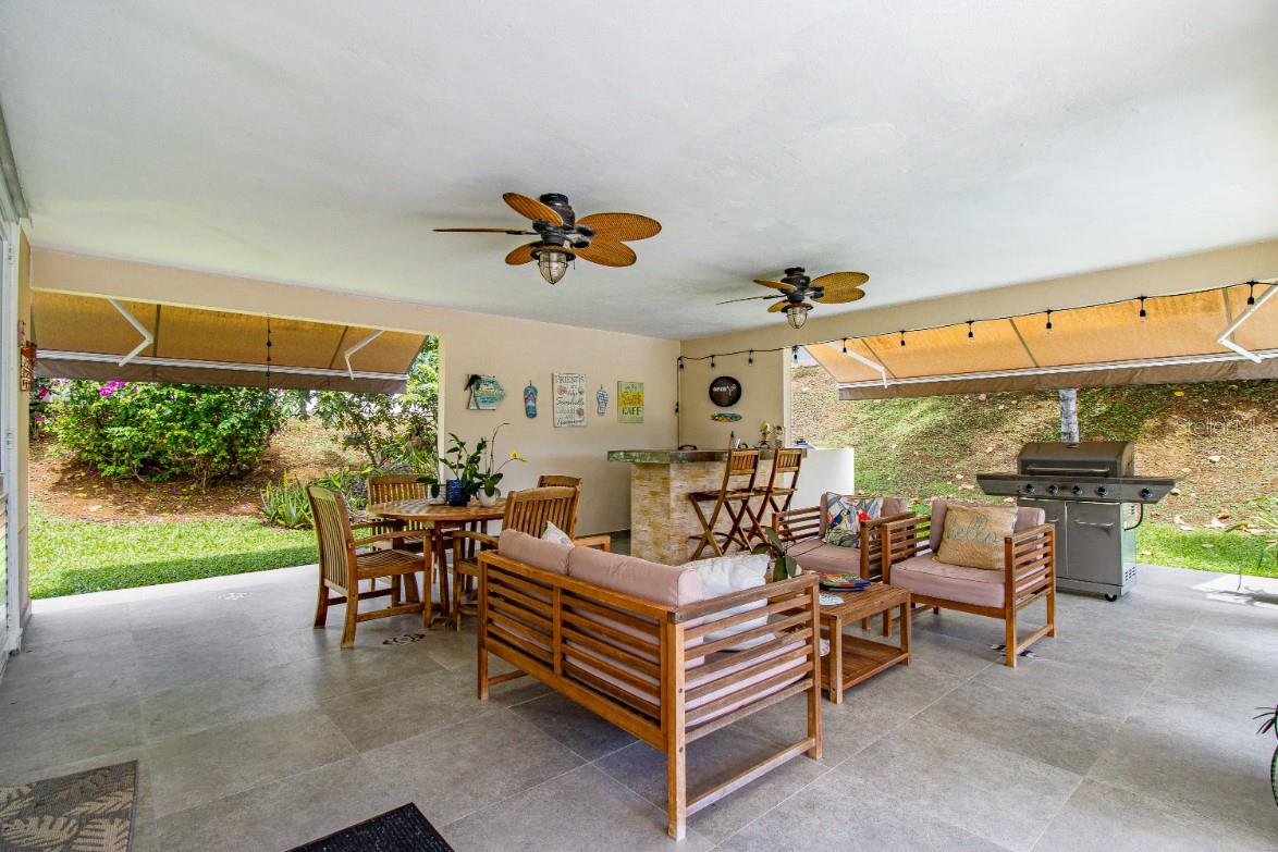 PUERTAS DEL SOL DEV. - Residential