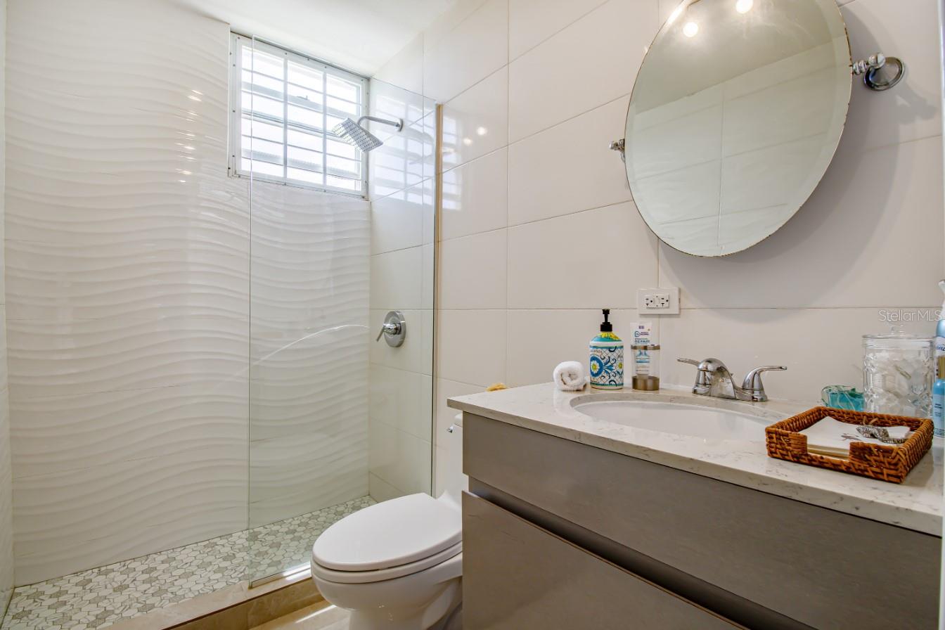 PUERTAS DEL SOL DEV. - Residential