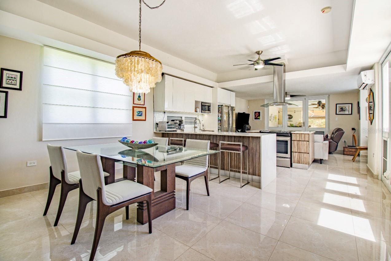 PUERTAS DEL SOL DEV. - Residential