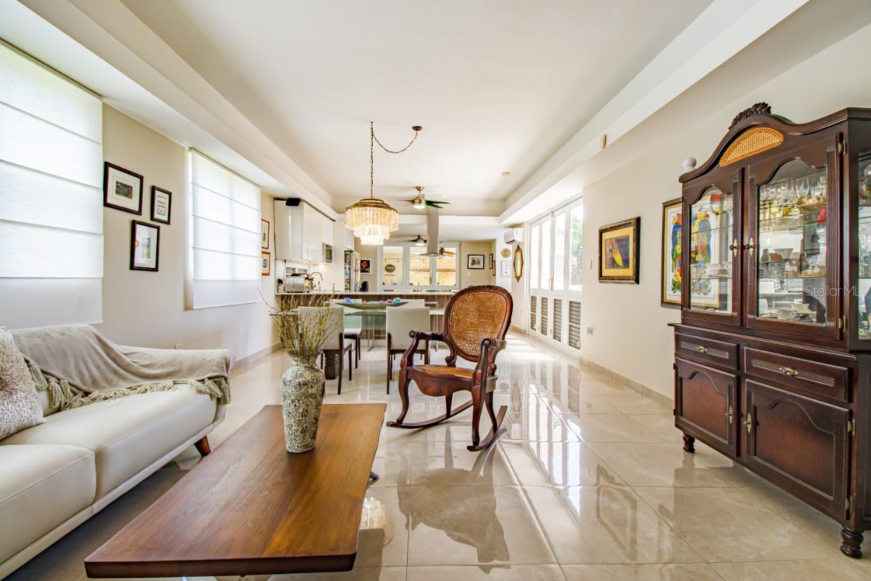 PUERTAS DEL SOL DEV. - Residential