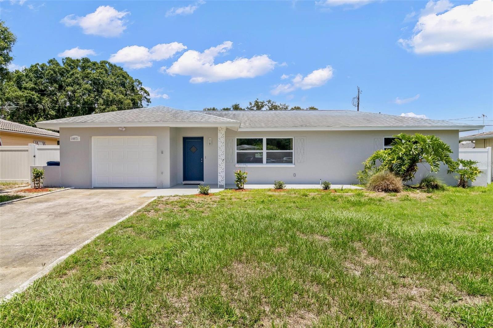 Fully Renovated Home! Step into this beautifully updated residence featuring an open floor plan and contemporary design. Enjoy a new kitchen with quartz countertops and stainless steel appliances. Both bathrooms have been fully upgraded with modern porcelain tile and stylish fixtures. The home also boasts newer lighting, ceiling fans, and new waterproof pet friendly laminate flooring throughout the living areas.
Fresh paint adorns both the interior and exterior. Additional features include an attached oversized one-car garage, nice landscaping, and sprinkler systems. The home is conveniently located near great schools, shopping centers, and beautiful beaches.