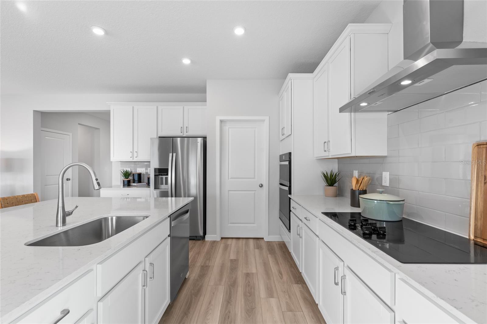 RESERVE EAST - Residential