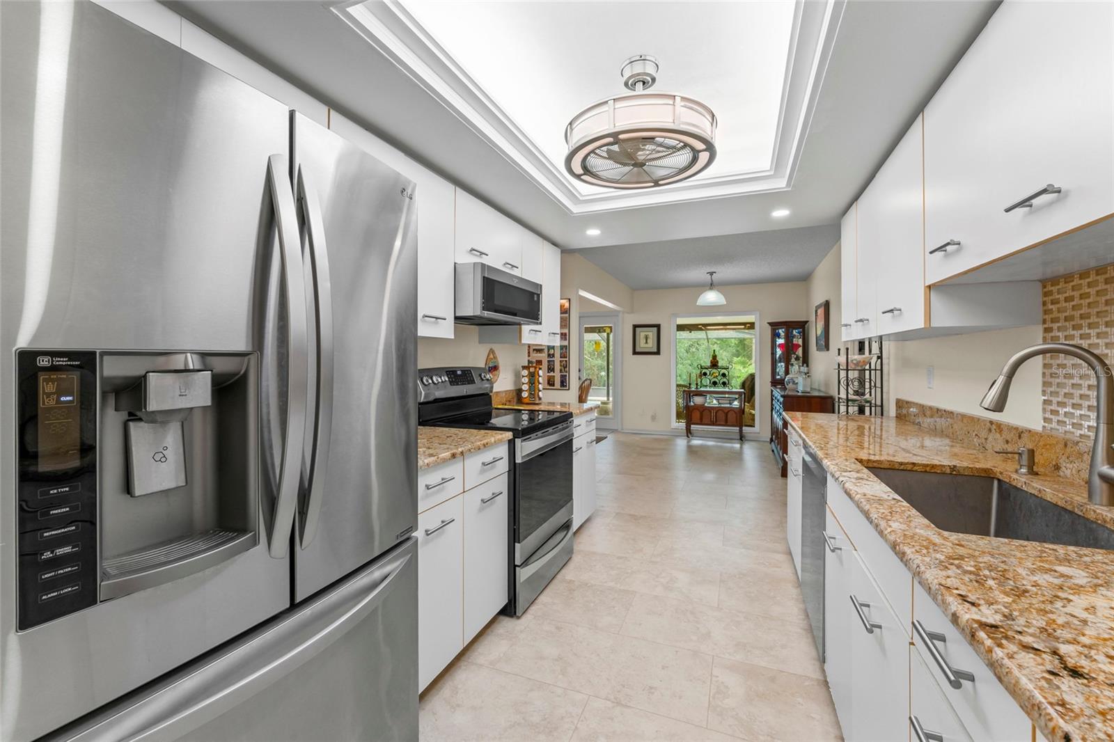 SUN CITY CENTER UNIT 32B - Residential