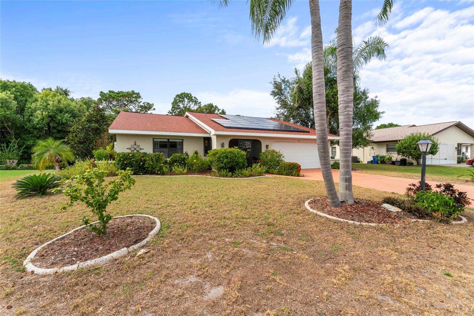 SUN CITY CENTER UNIT 32B - Residential