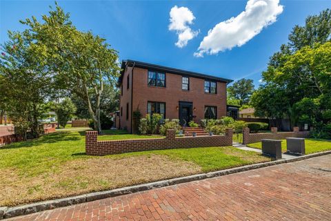 A home in TAMPA