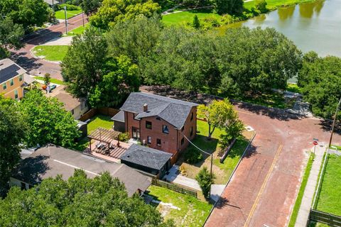 A home in TAMPA