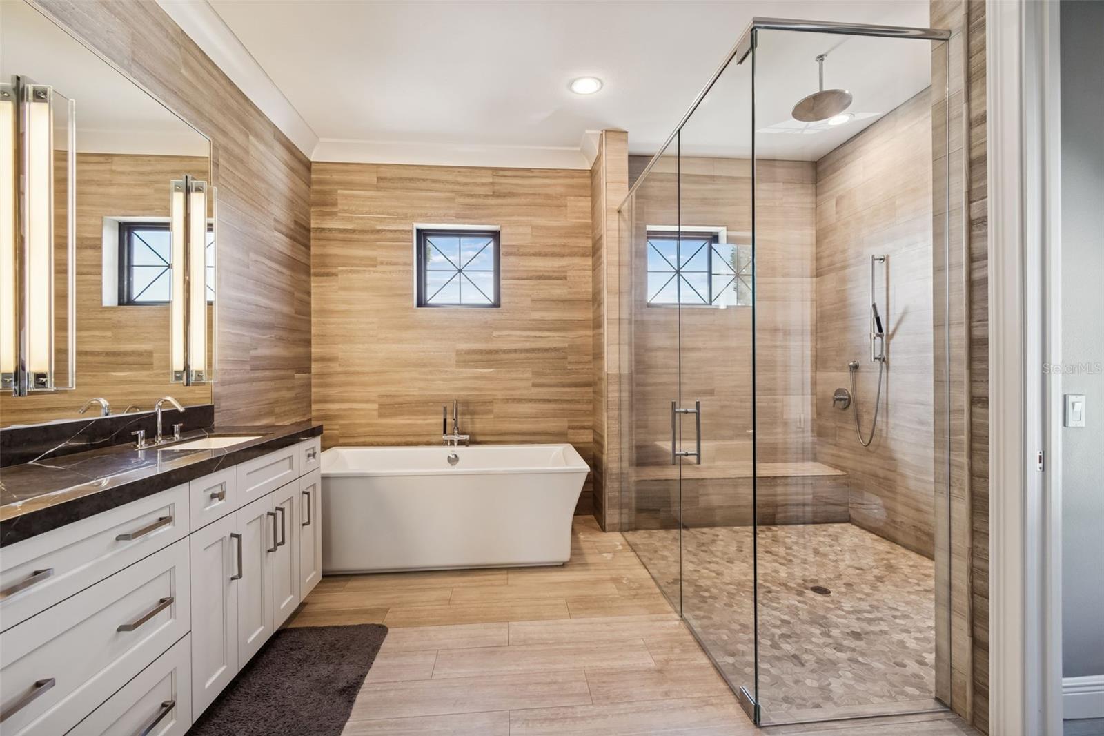 MINNEOLA - Residential