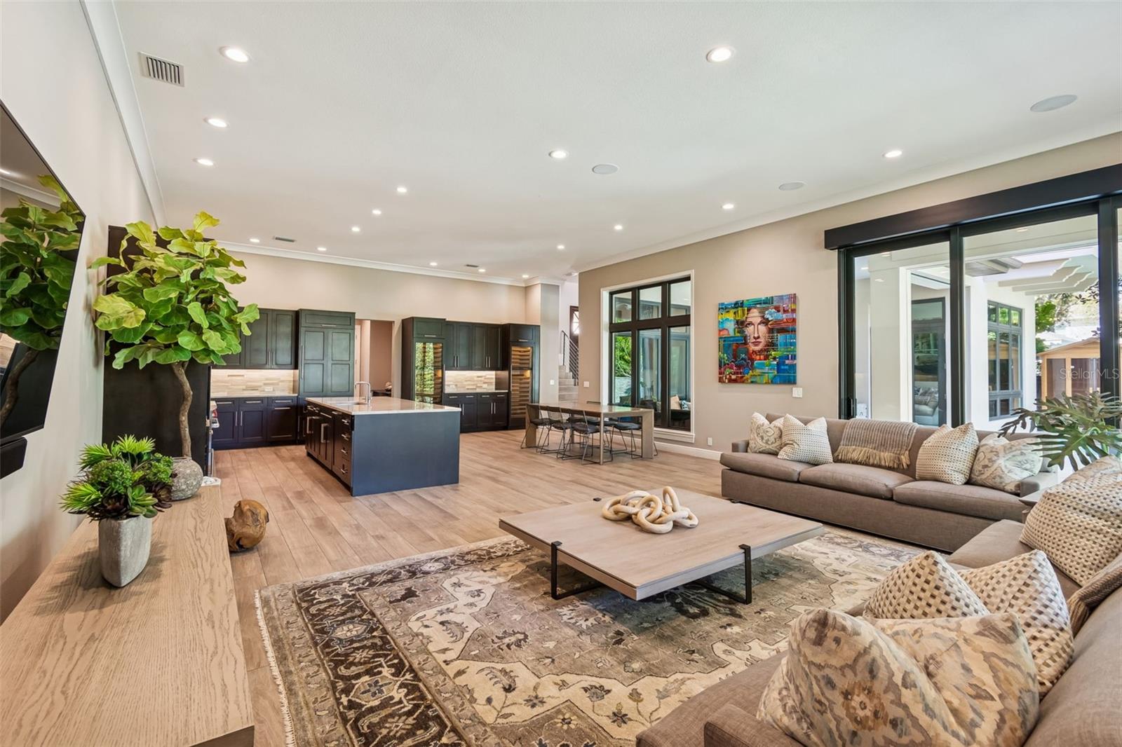 MINNEOLA - Residential