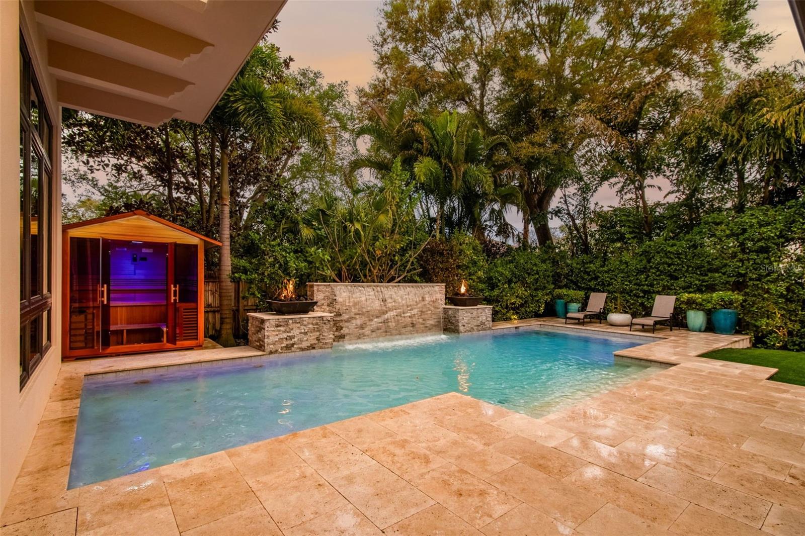 MINNEOLA - Residential