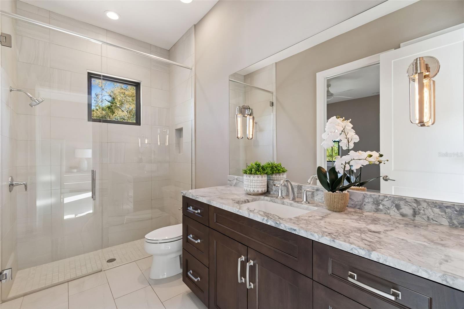 MINNEOLA - Residential