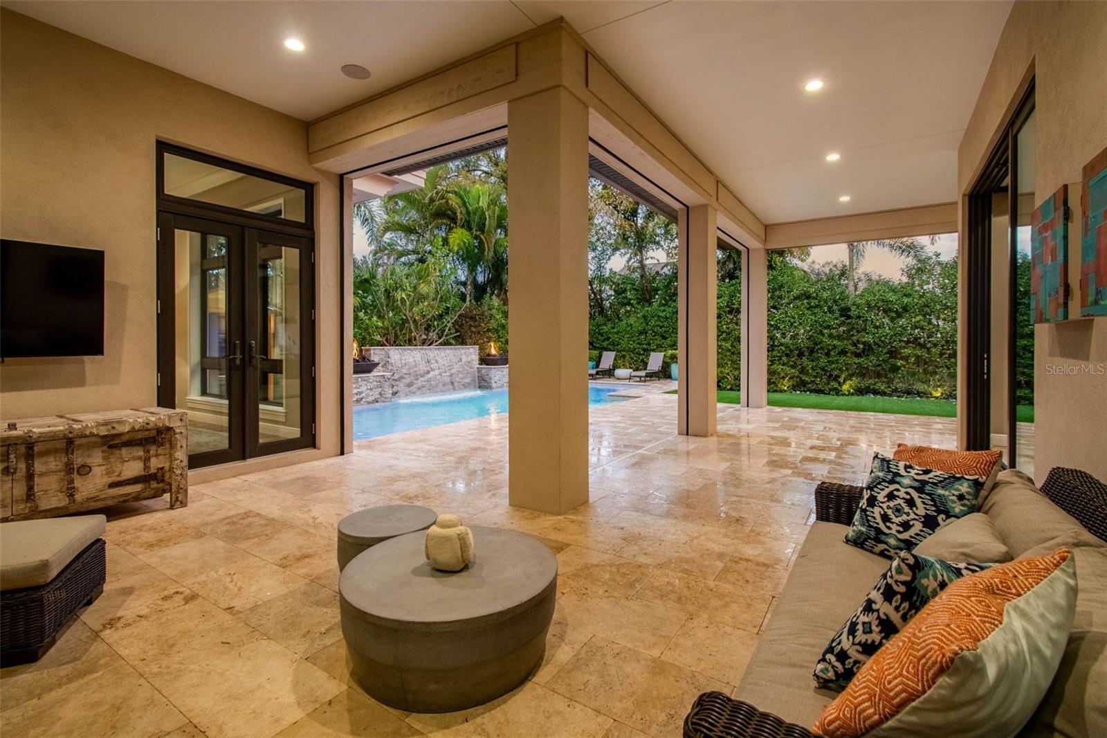 MINNEOLA - Residential