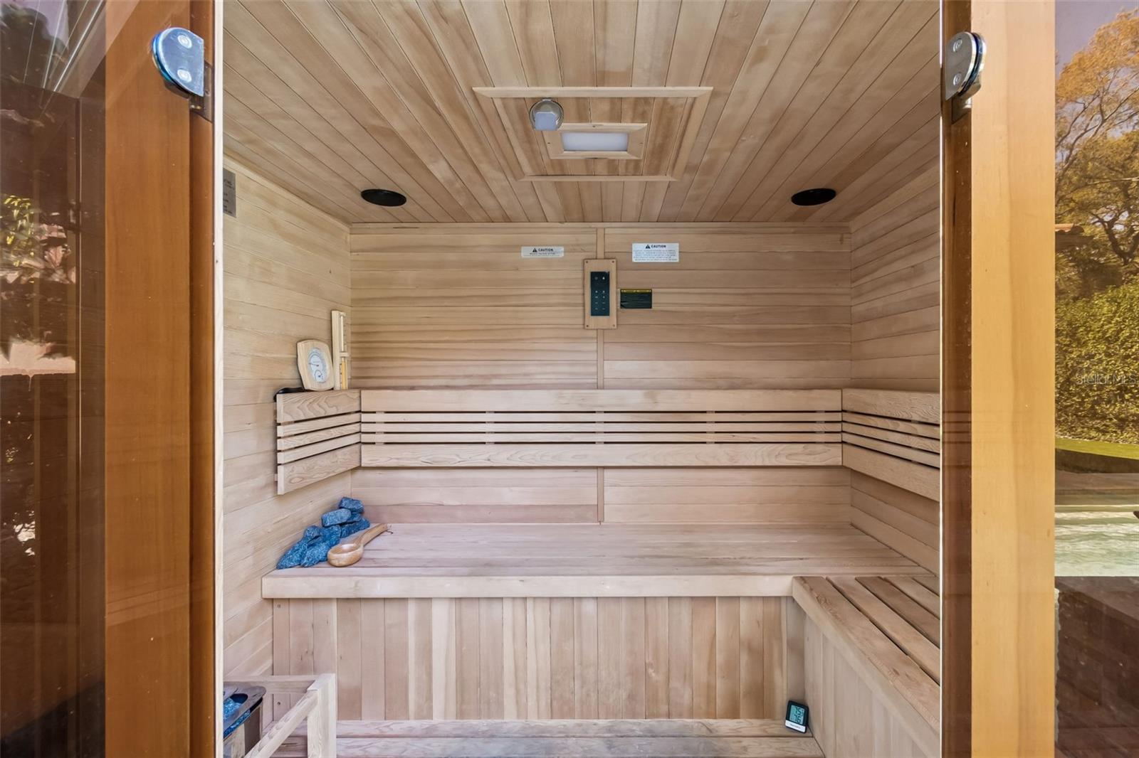 MINNEOLA - Residential