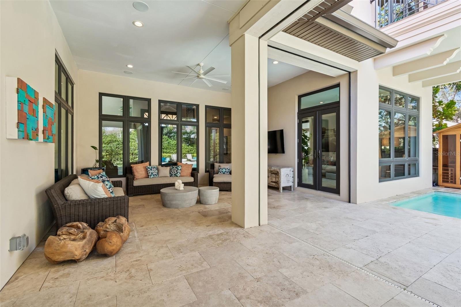 MINNEOLA - Residential