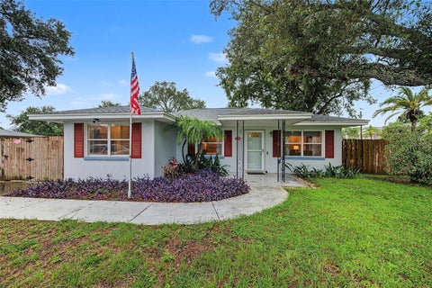 Photo of 1402 Nebraska Avenue, Palm Harbor, FL 34683 (MLS # TB8553679)