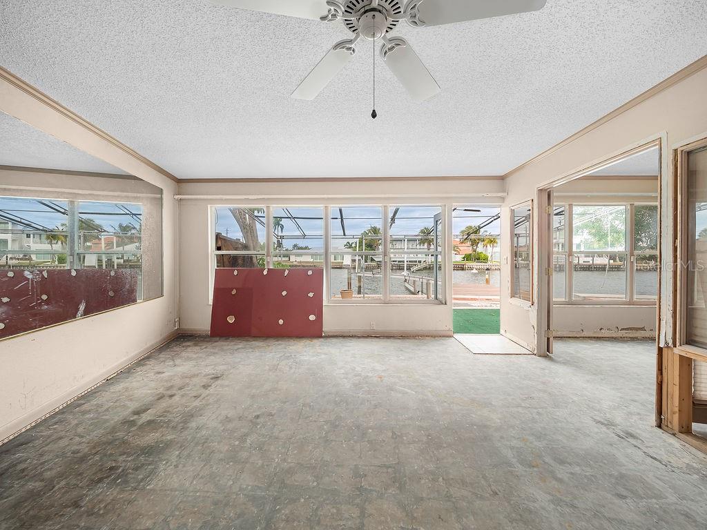 SEASIDE GARDENS REP - Residential