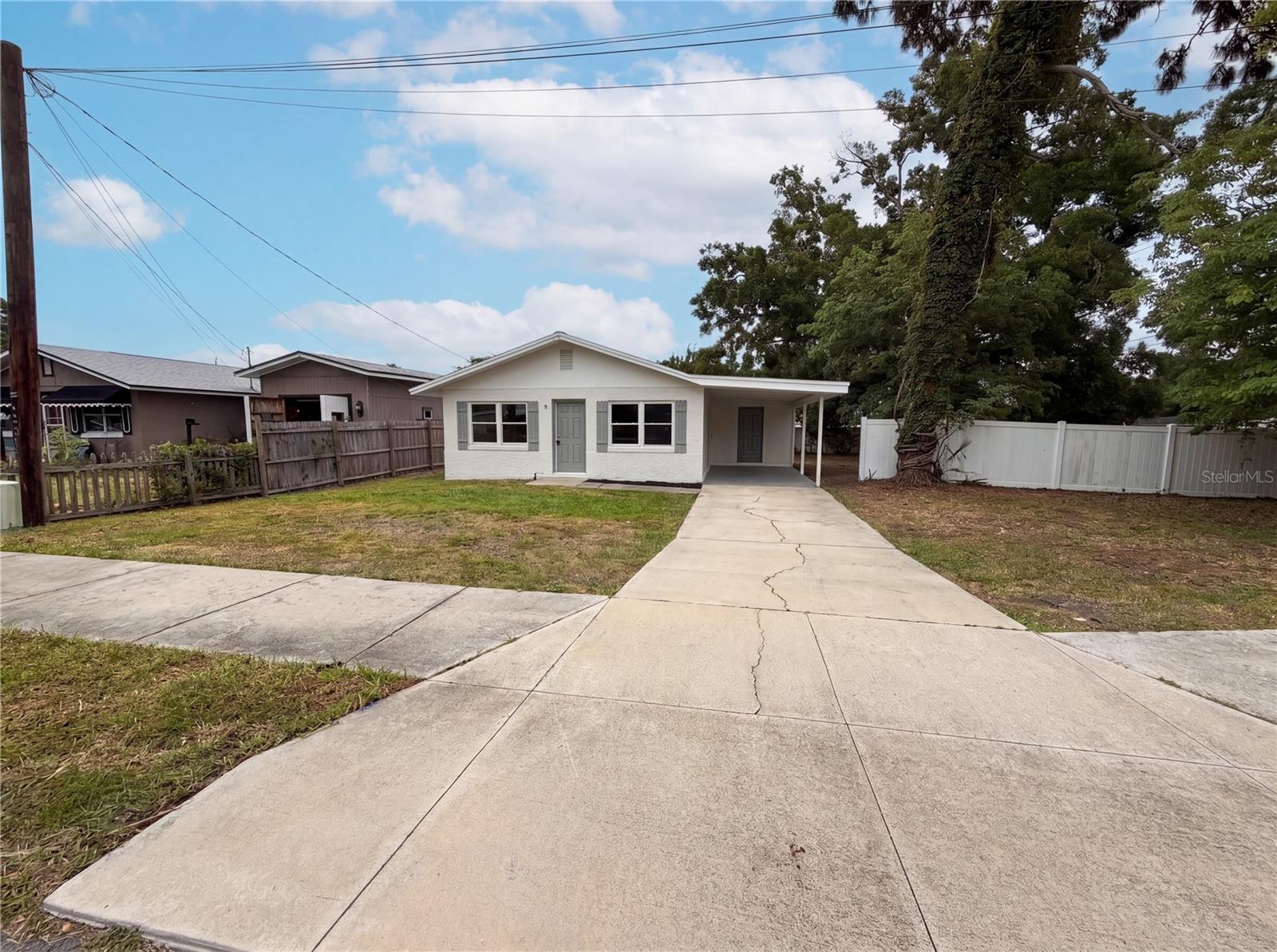 SUNSHINE GARDENS - Residential