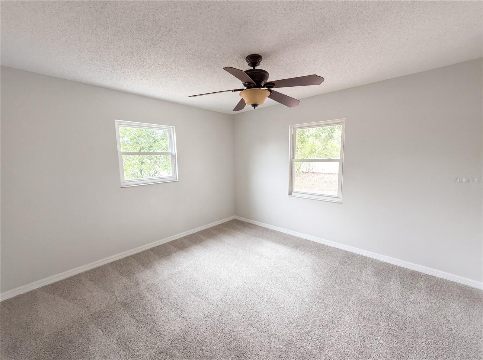 SUNSHINE GARDENS - Residential