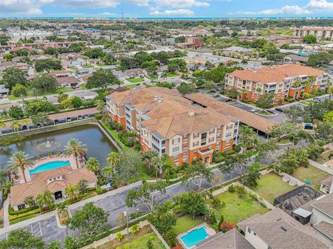 A home in SEMINOLE