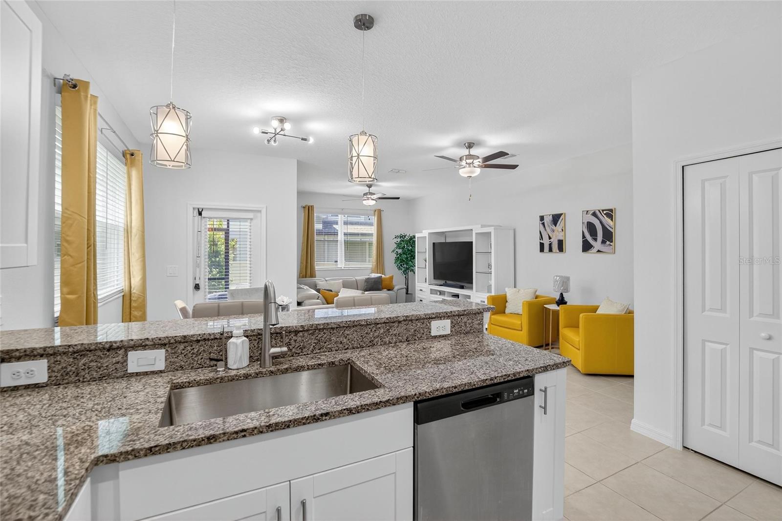 10317 TRUMPET HONEYSUCKLE WAY