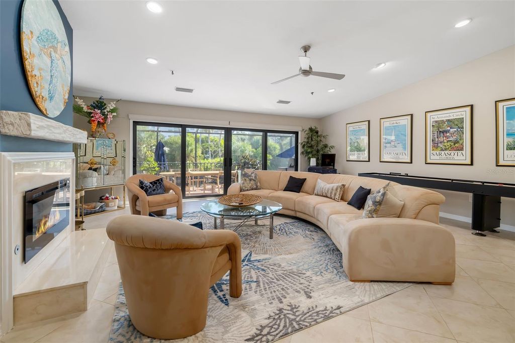 Photo of 2358 Harbour Oaks Drive, Longboat Key, FL 34228 (MLS # A4665942)