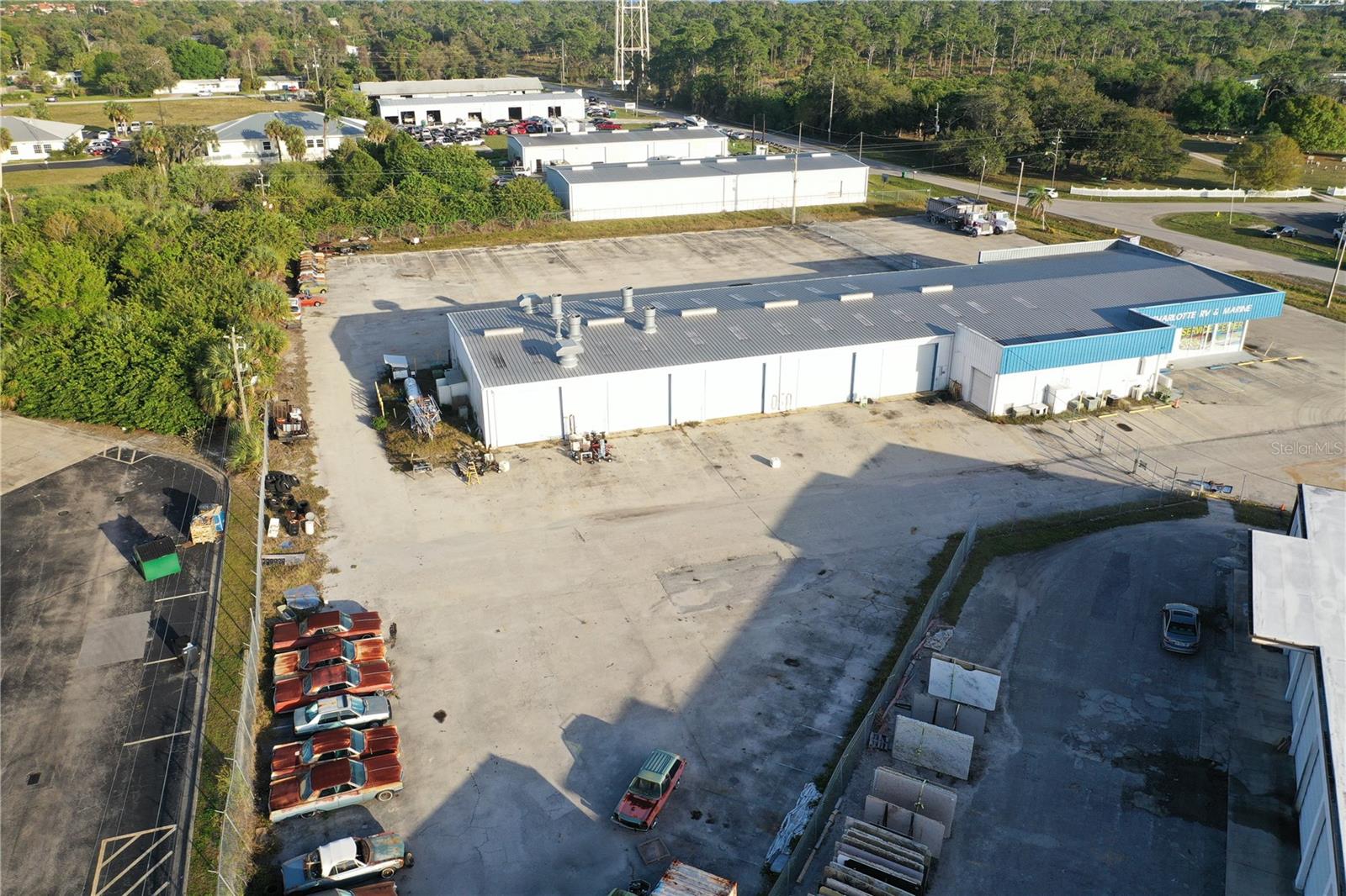 HARVEYS CENTRAL - Commercial Sale