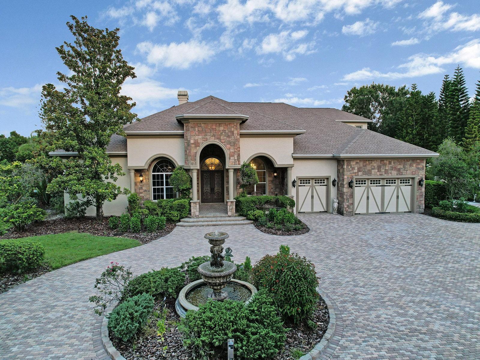 11471 TROTTING DOWN DRIVE
