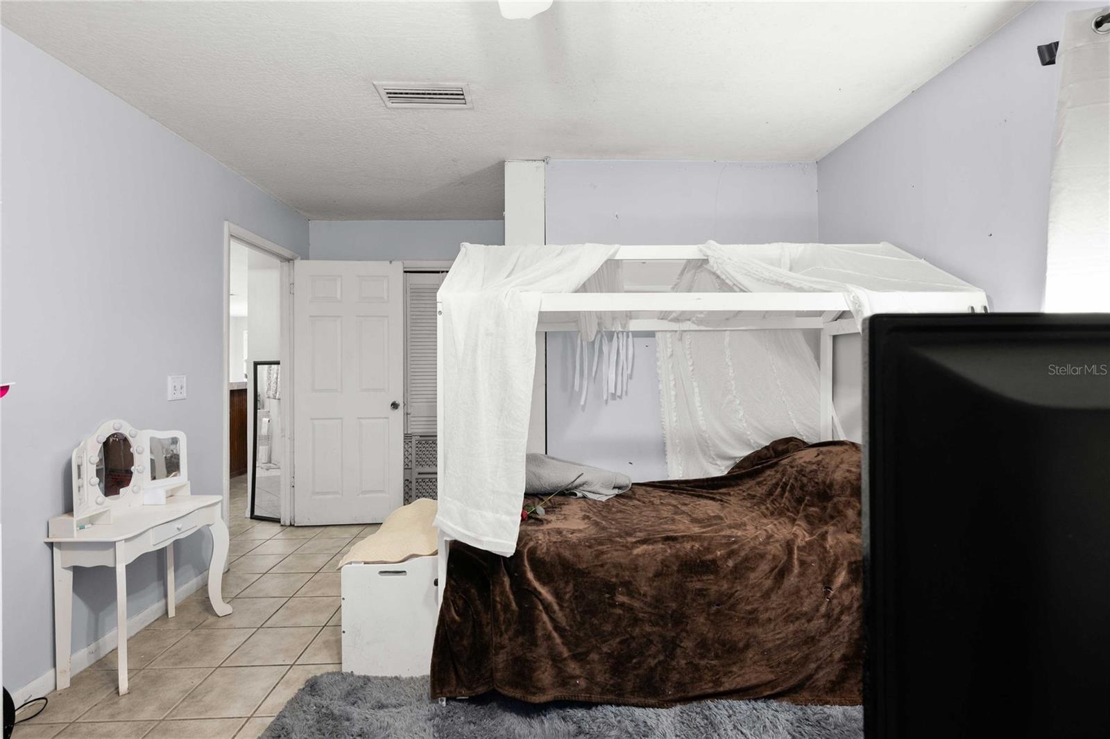 HIGHLAND FARMS - Residential