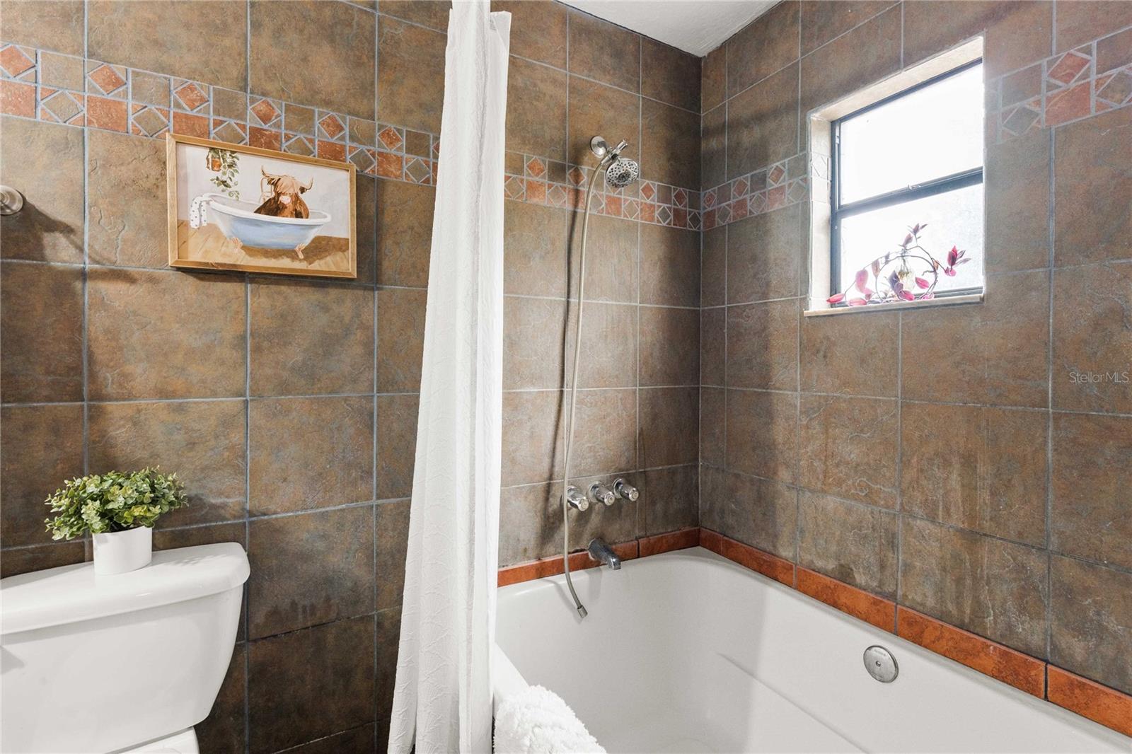 HIGHLAND FARMS - Residential