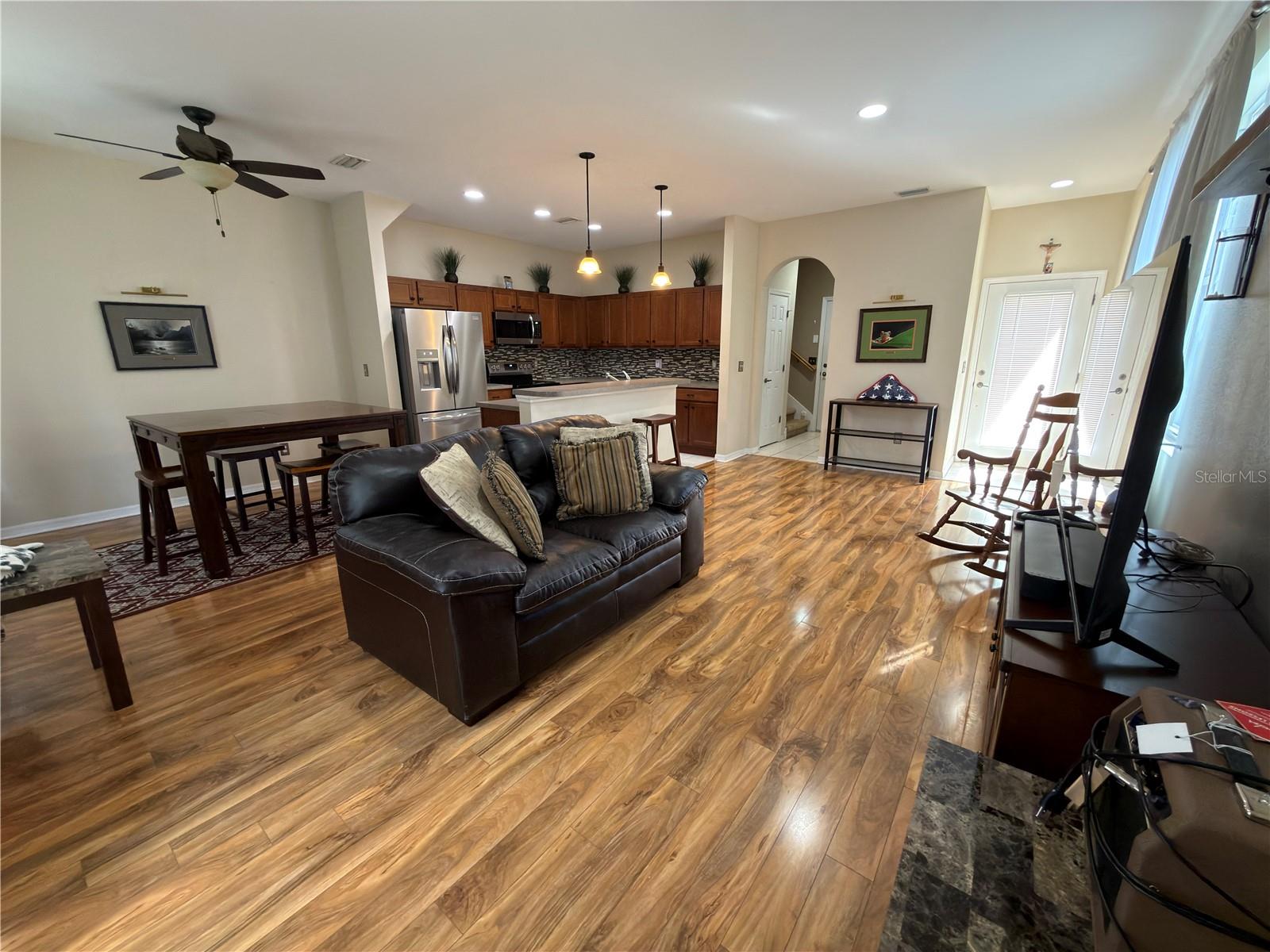 8323 KING BLOSSOM COURT