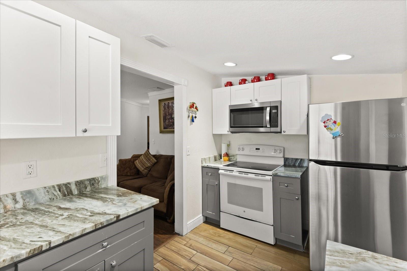 PINEHURST PARK - Residential