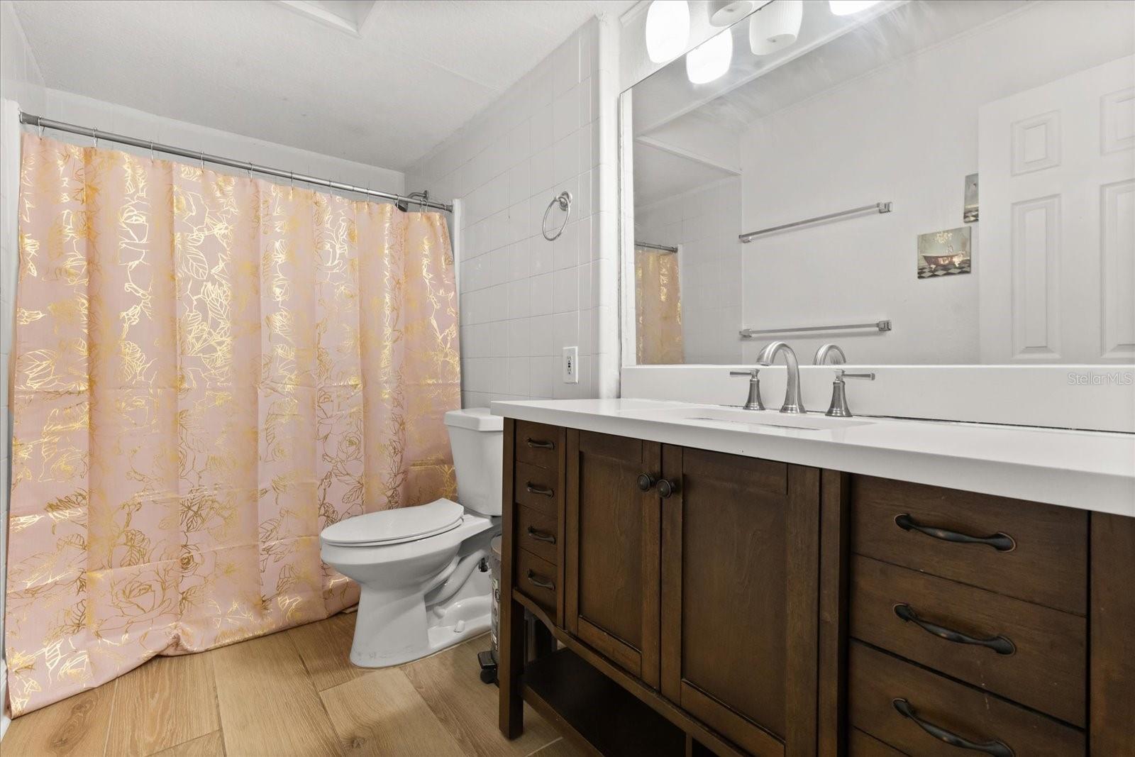 PINEHURST PARK - Residential