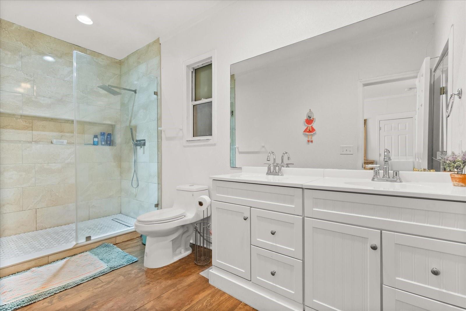 PINEHURST PARK - Residential