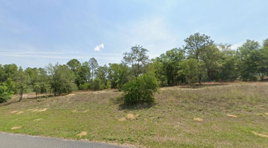 Great vacant lot to build your dream home!