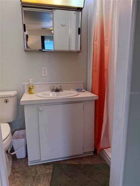 Tiny photo for 89 Mauna Loa Drive, Leesburg, FL 34788 (MLS # G5109095)