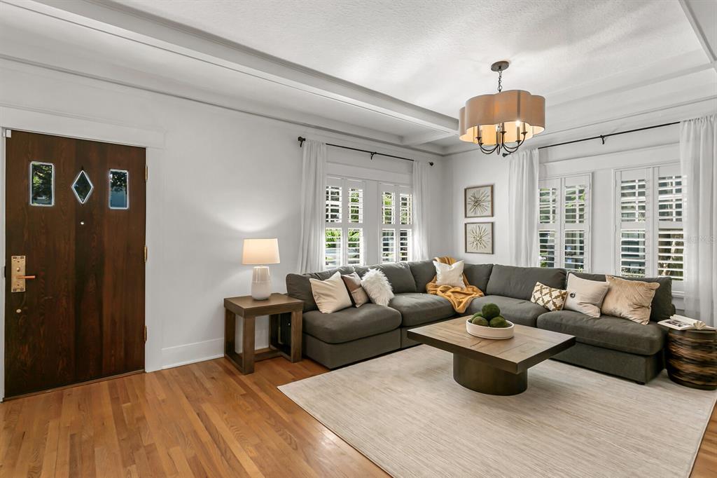 BAYSHORE PLACE - Residential