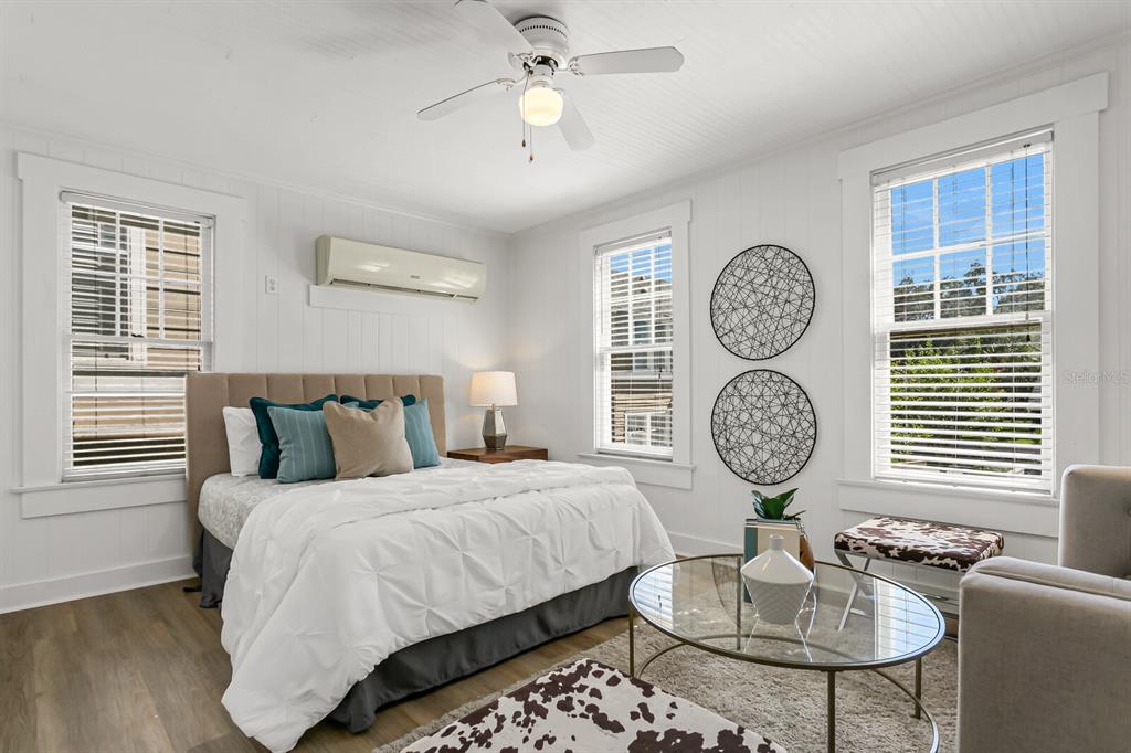 BAYSHORE PLACE - Residential