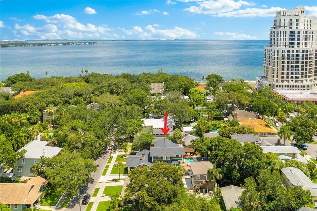 BAYSHORE PLACE - Residential