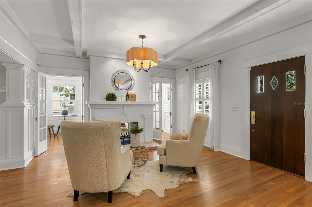 BAYSHORE PLACE - Residential