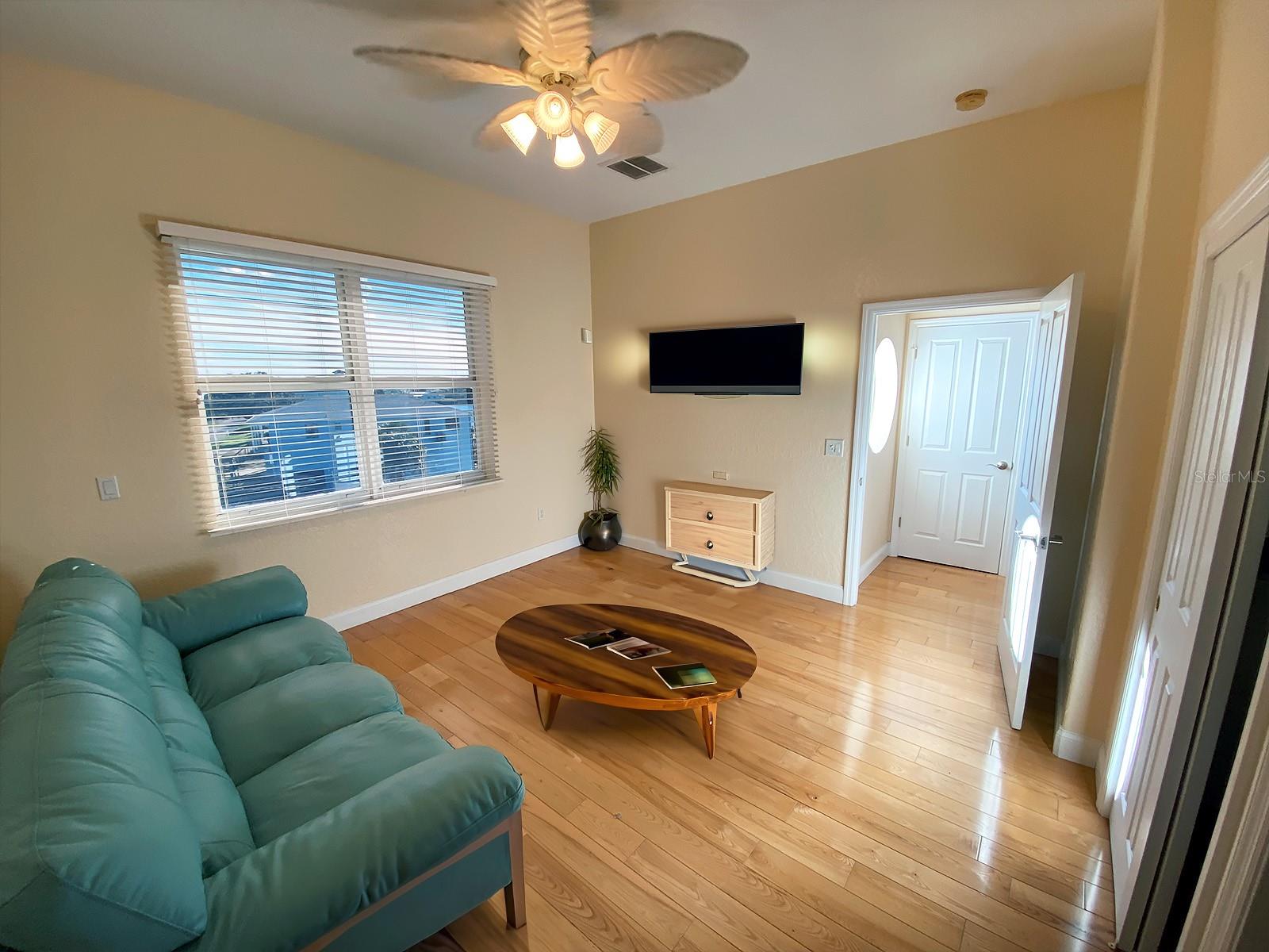 HUDSON BEACH ESTATES - Residential